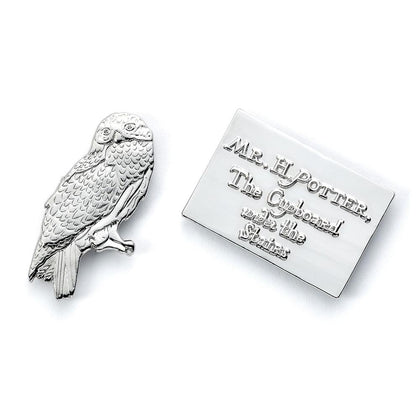Harry Potter Hedwig Owl & Letter Badge Image 1